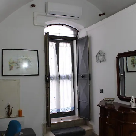 Casa Sant'elia